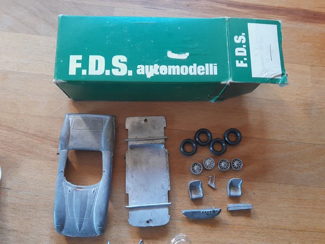 Modèle réduit AMR Ferrari 330 P4 (Neu (gemäss Beschreibung)) in