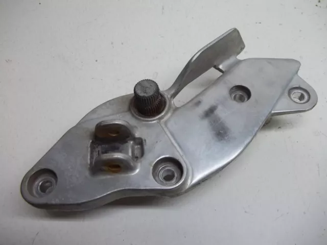 platine repose pied avant droite de Yamaha 900 diversion type 4KM Année 1995