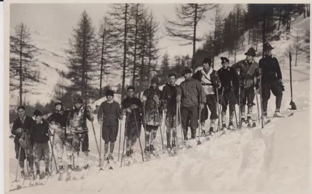 $ML/P.N.F MILITARI- RAGAZZI SCIATORI DEL VENTENNIO-Dintorni di Pinerolo (Torino)