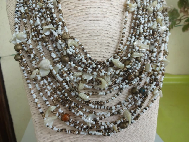 Collier Court En Perles De Rocaille Blanc Nacré Et Dégradé De Bleu - Longueur 36-40 Cm, Laiton