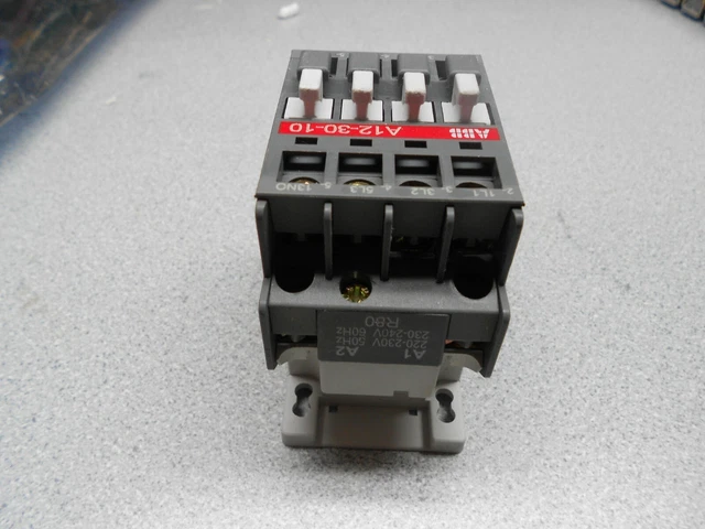 Contacteur ARICCI B9-30-10 - Bobine 380V 50Hz, 28A AC-1 | 3 Pôles 3NO