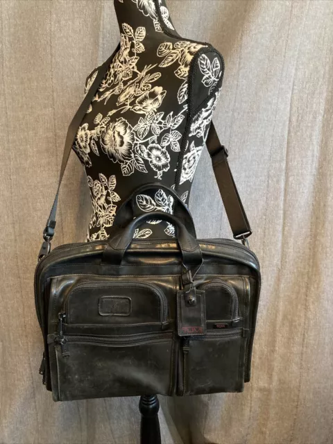TUMI Leather Alpha 17” large screen Laptop Bag Briefcase black carry-on
