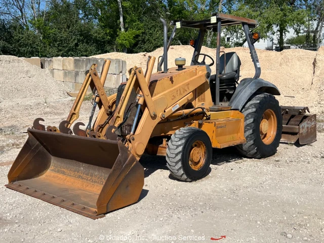 2000 Case 570LXT 4x4 Skip Loader Box Scraper Tractor Ripper bidadoo -Repair