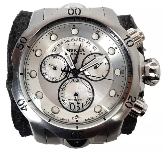 MONTRE CHRONOGRAPHE SUISSE Invicta Reserve 16685 46 mm Venom avec