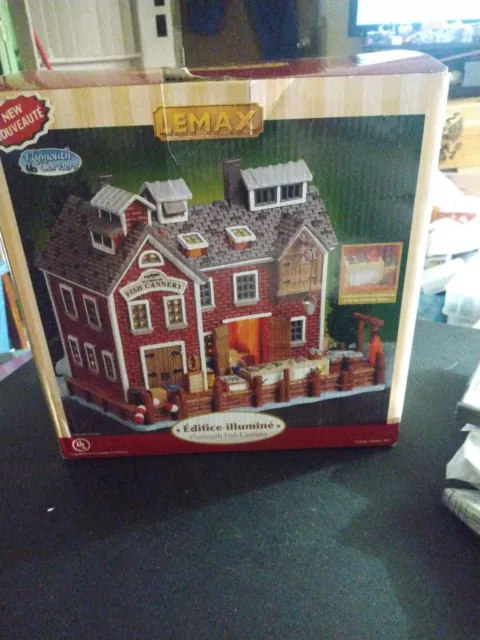 Lemax 2005 Lighted Christmas Village "Plymouth Fishing Cannery" 55216