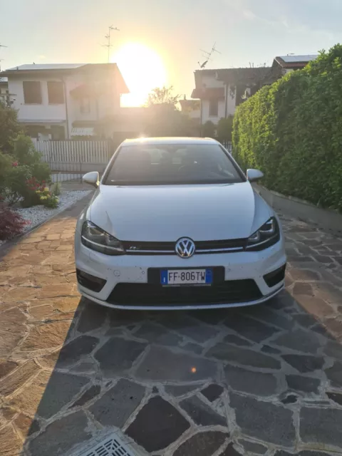 Volkswagen golf 7 2.0TDI 150cv R-line 3p DSG Volkswagen golf 7 2.0TDI 150cv R-line 3p DSG