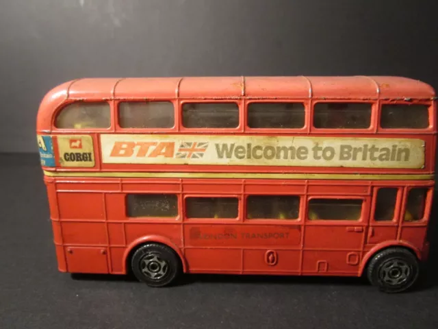 Corgi London Bus Transport Routemaster -- BTA Welcome to Britain, 12cm