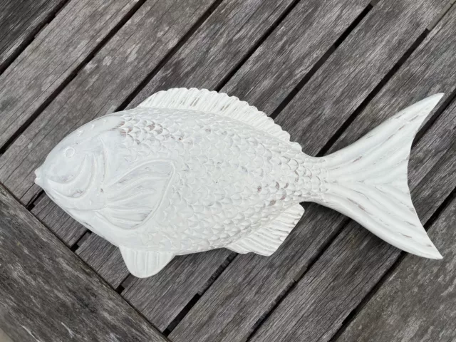 Pottery Barn Teen White Fish Decor; Excellent Condition. Beach Ocean Lake Theme