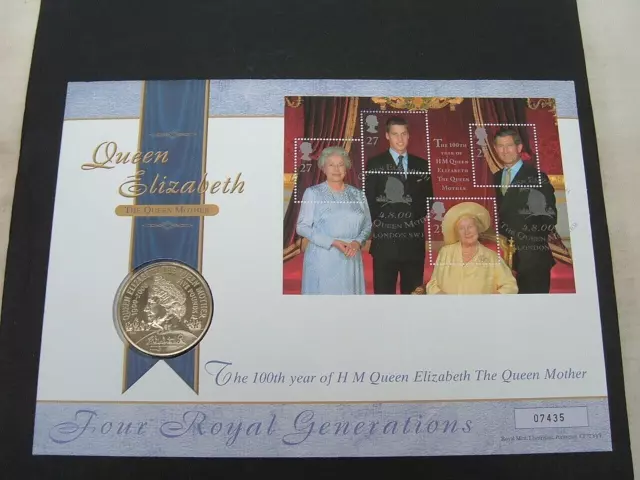 GB  .Royal Mail / Mint  2000  Queen Mother 100th Birthday £5 Pound PNC Cover.