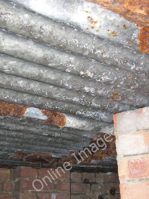 Photo 6x4 Iron on the roof Ashampstead Green Corrugated iron can still be c2010