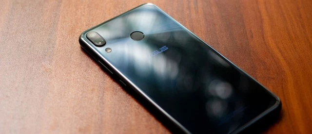 ASUS ZENFONE 5Z ZS620KL (Z01RD) 8GB 256GB (GSM Unlocked) Dual SIM