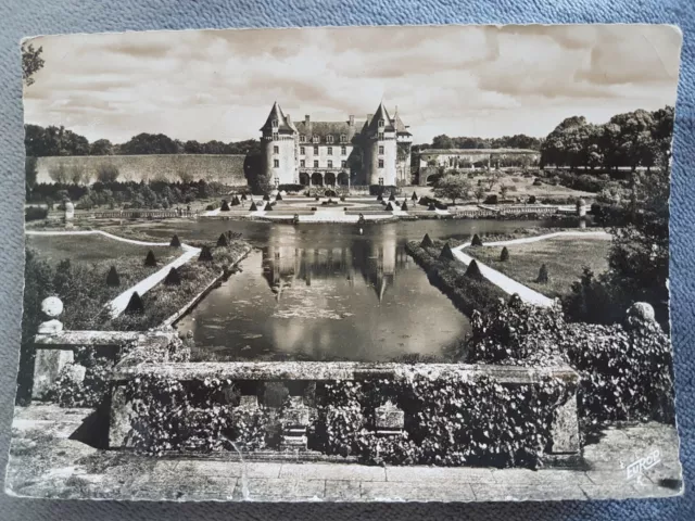 Carte postale du Château de la Roche Courbon - Saint-Porchaire (17)