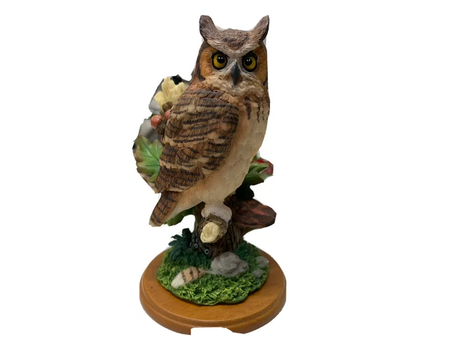 Vintage Great Cornuto Gufo Figurina Da North Americana Uccelli Di Preda Raccolta