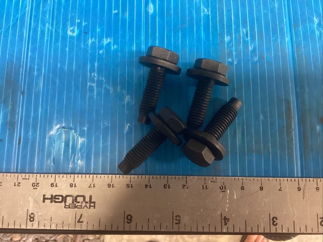 Tennant screw p/n 1037358 for a qty of 4
