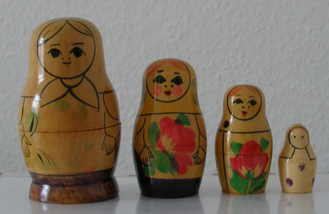 Russische Matrjoschka! USSR-Babuschka! Matroschka! 4 Holzpuppen! GESCHENKIDEE!!!