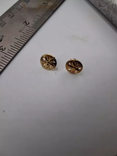 Vintage 14k Yellow Gold Earrings Tiny Sand Dollar Studs Sea Shell  Ocean