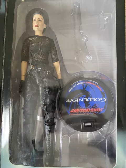 Sideshow Collectibles James Bond Golden Eye Famke Janssen - Xenia Onatopp Figure