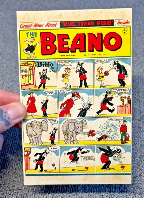 POSTCARD - The Beano Comic 2014 Biffo The Bear 1951 Cover Retro Design