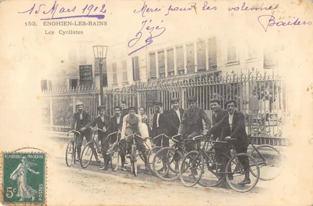 Cpa 95 Enghien Les Bains Les Cyclistes