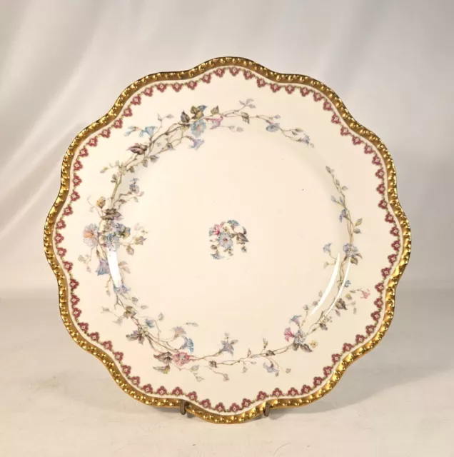 Haviland Dinner Plate Floral Design Gold Details Limoges France 9 3/4 Wide