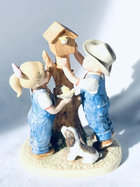 Denim Days Homco #8888 figurine "Our Birdhouse" Debbie Danny 1998 6.5" tall