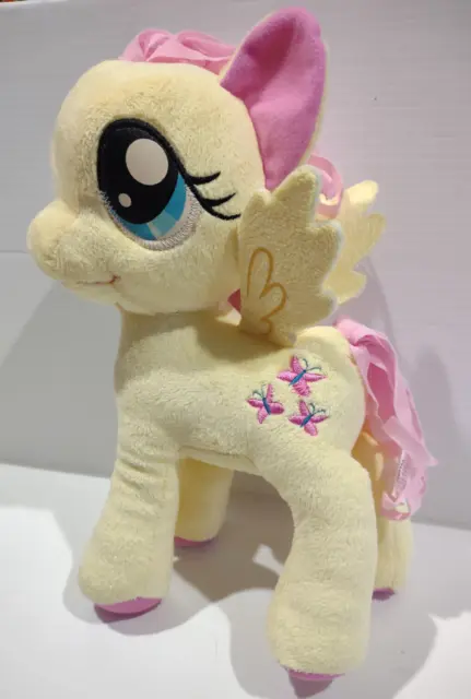 HASBRO MLP My Little Pony ~Fluttershy~ 28cm tall plush funrise toy. 2015 2