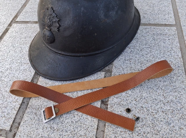 WW2 Français Casque Adrian M26 avec coiffe et jugulaire