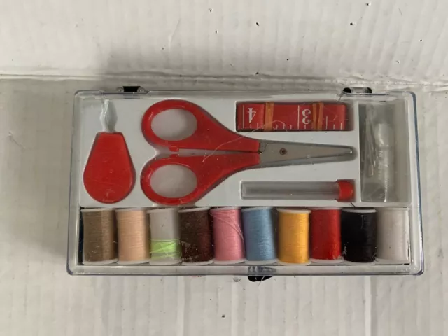Sewing Kit w/ Mini Travel Kit Scissors Thread Needles Beginner Sew Tools  Repair