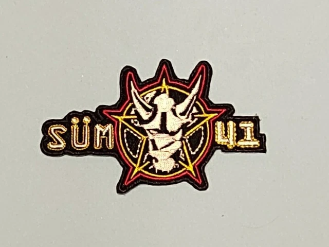 Trivium Rock Band Embroidered Patch – Heavy Metal Sew/Iron-On, Pop Punk & Rock Music Apparel Decor, 2000s Style