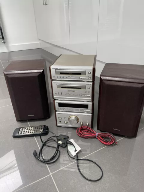 Technics HIFI SC-HD51 - CD AMP TUNER TAPE SPEAKERS Stack System HD51 + Remote