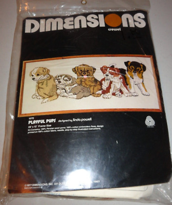 Dimensions Playful Pupps Crewel Kit 1977 de colección #1070 28"" x 12"" nuevo de lote antiguo