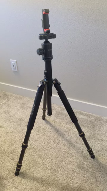 zomei z668c Tripod + Manfrotto Phone Adapter