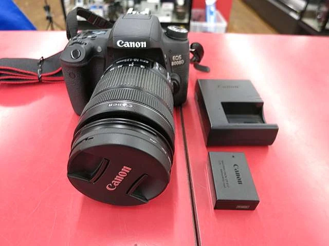 キャノン EOS8000D 18-135 IS STM キット