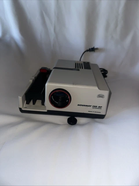Braun Novamat E 130 – Proiettore Per Diapositive Portatile Con Obiettivo 2,8/85 Mm MC, Compatto E Funzionale - 2