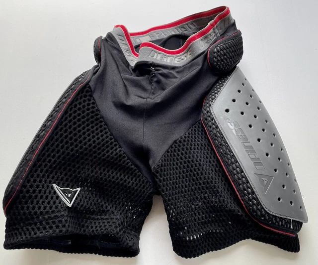 Dainese Hard Shorts Protektoren-Hose - guter Zustand