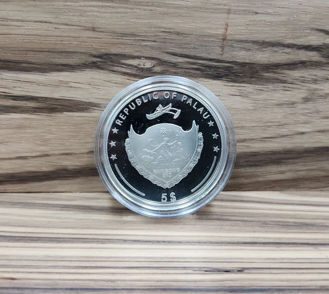 2014 $5 Republic Of Palau Mountains & Flora Coin.