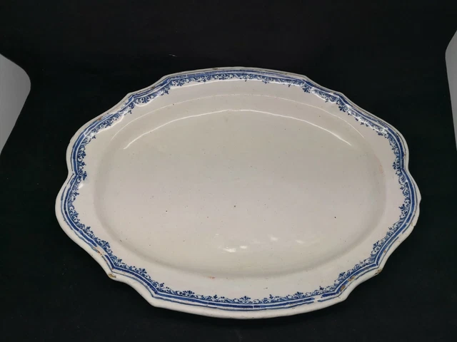 Grand Plat Faïence de Moustiers XVIII ème décor bordures bleues