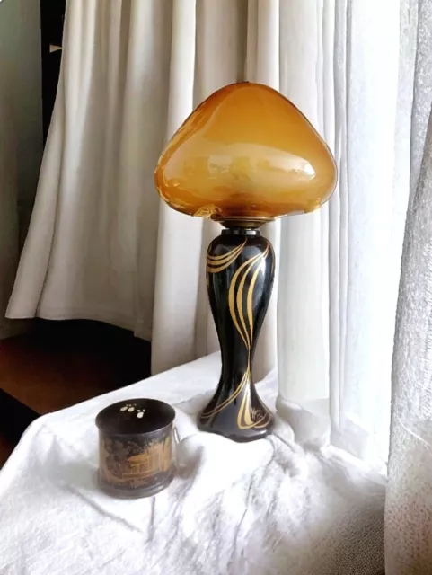 lampe champignon art déco 1920 Signée KORRYN Pied Noir & Globe Ocre
