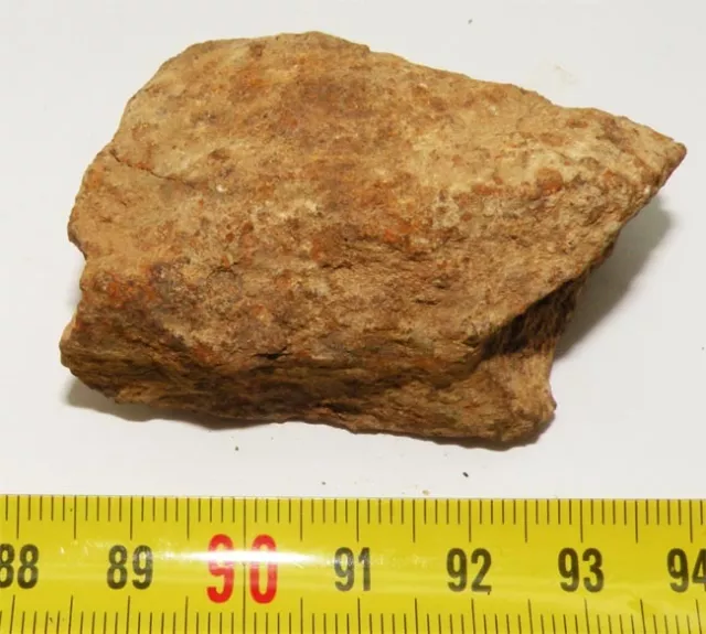 Meteorite Jiddat Al Harasis / Jah 055 (92.00 Grs - 008)