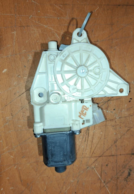 Moteur D'Essuie-glace Avant Pour Mercedes Classe B W242/W246 - Réf. A2468200040 - Compatible 2011-2018