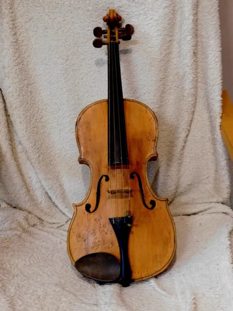 Violin  4/4    used, old-label Italy