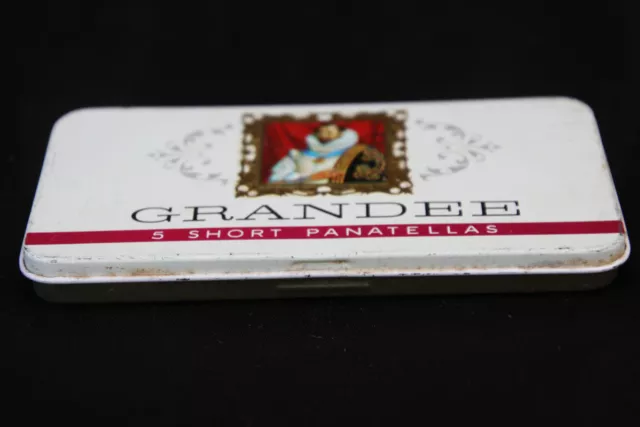 Vintage Churchman’s Grandee Five Short Panatellas Tin