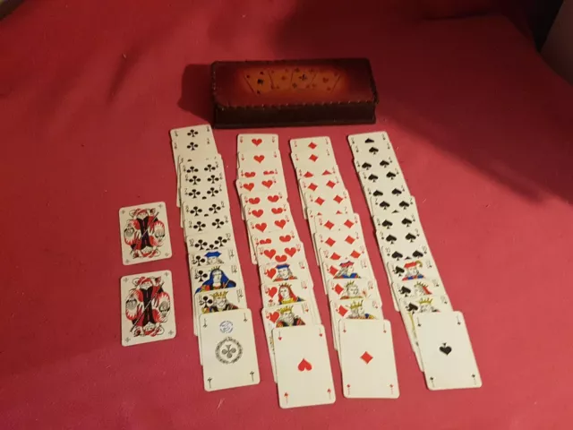 Jeu de 54 cartes Ingela P.Arrhenius - Jeux de société - VILAC