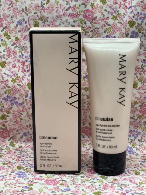 Combination To Oily  Mary Kay TimeWise Age Fighting Moisturizer. New