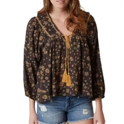 Free People Medium Never a Dull Moment Peasant Top Blouse Black Floral Cotton