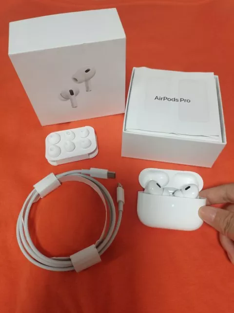 Apple AirPods Pro 2nd Generation With Magsafe Wireless Charging Case White US_