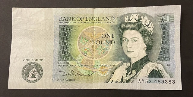 Early “AY” Prefix £1 Note.