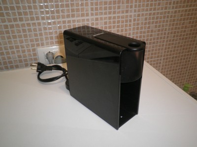Krups MACCHINA CAFFE' NESPRESSO ESSENZA MINI KRUPS SOLO CORPO OTTIMA 