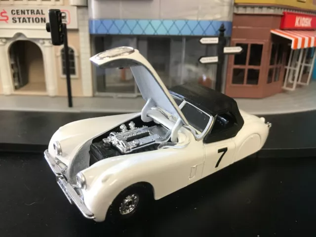 Jaguar XK120  1949 (Corgi)