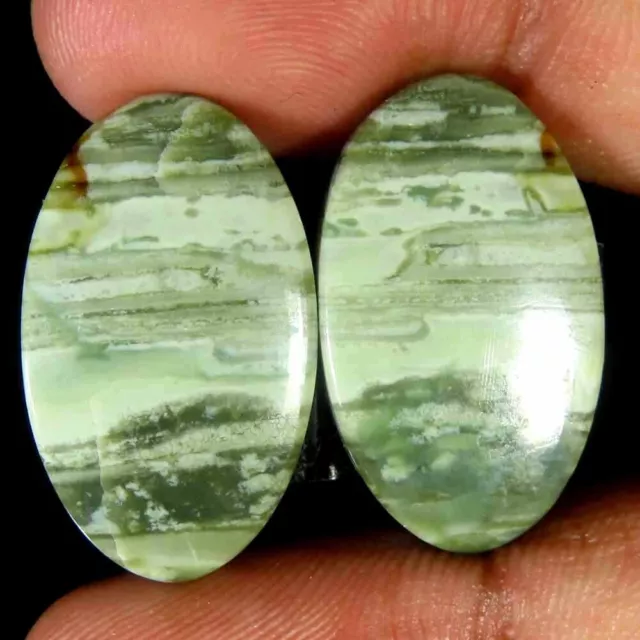 34,60 Karat, 100 % natürliches grünes Serpentinenpaar ovaler Cabochon...